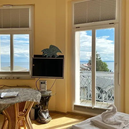 Apartment Alter Reichshof - App 304 *